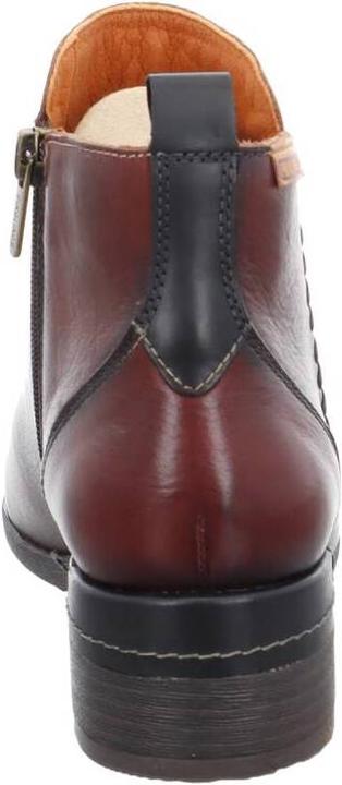 Actual product image Pikolinos Malaga (37)