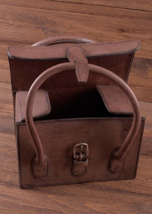 Immagine prodotto Battle Merchant Borsa a cartuccia in pelle con manico