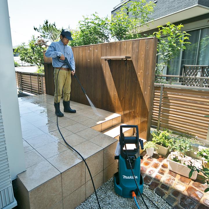 Actual product image Makita HW1200 high pressure washer 120 b (Electrical connection)
