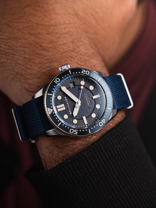 Actual product image Spinnaker SP-5129-11 (Rotating bezel left, 40 mm)