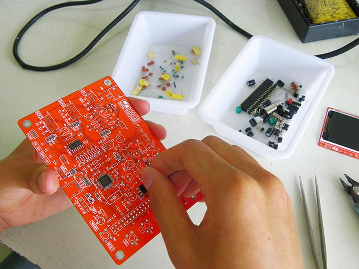 Actual product image JYE Tech JYE DSO 138 DIY Kit (Kit)