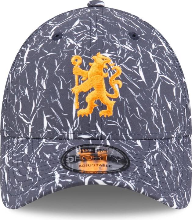 Actual product image New Era 9Forty Strapback Cap - FC Chelsea crinkle print