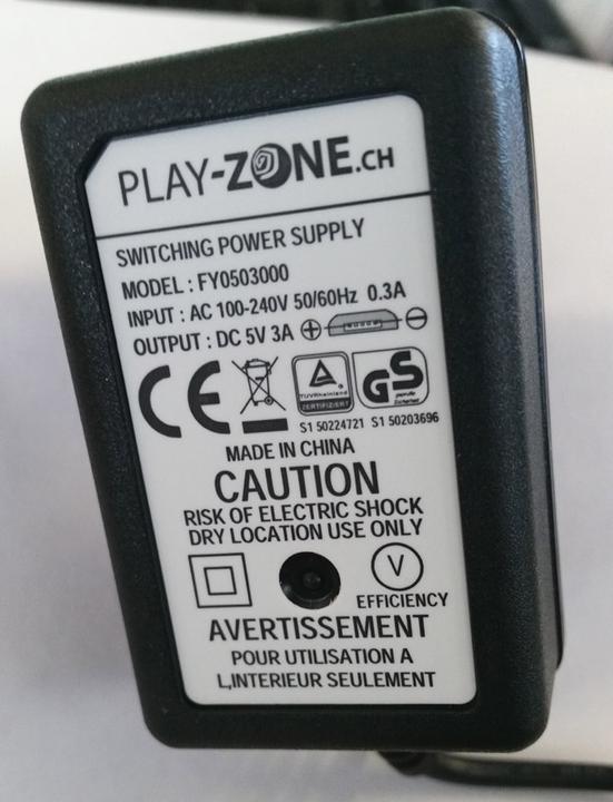 Actual product image Play-Zone Power supply AC/DC adapter 5V DC 3000mA microUSB