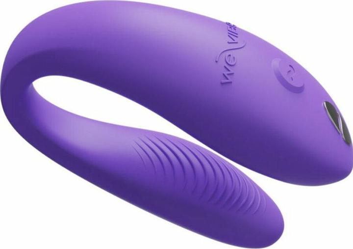 Produktbild We-Vibe Sync Go Remote Control Rechargeable Clitoral and G-Spot Vibrator (Purple)