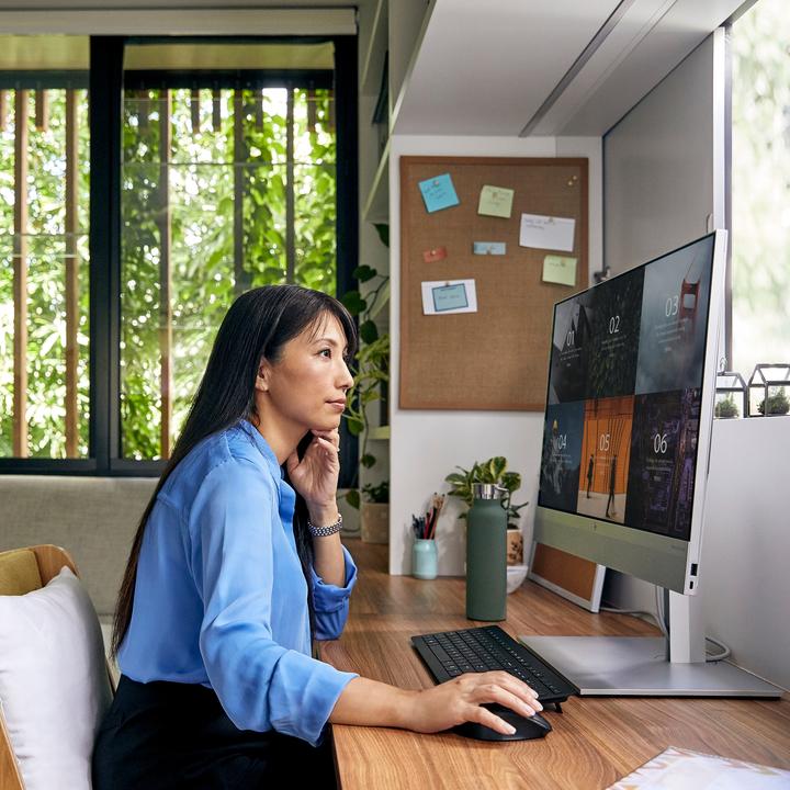Image du produit HP EliteOne 800 G8 AiO (Intel Core i7-11700, 16 Go, 1000 Go)