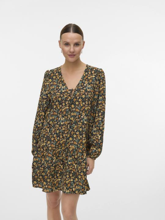 Actual product image Vero Moda AWSNORA Kurzes Kleid Kleid (XS)