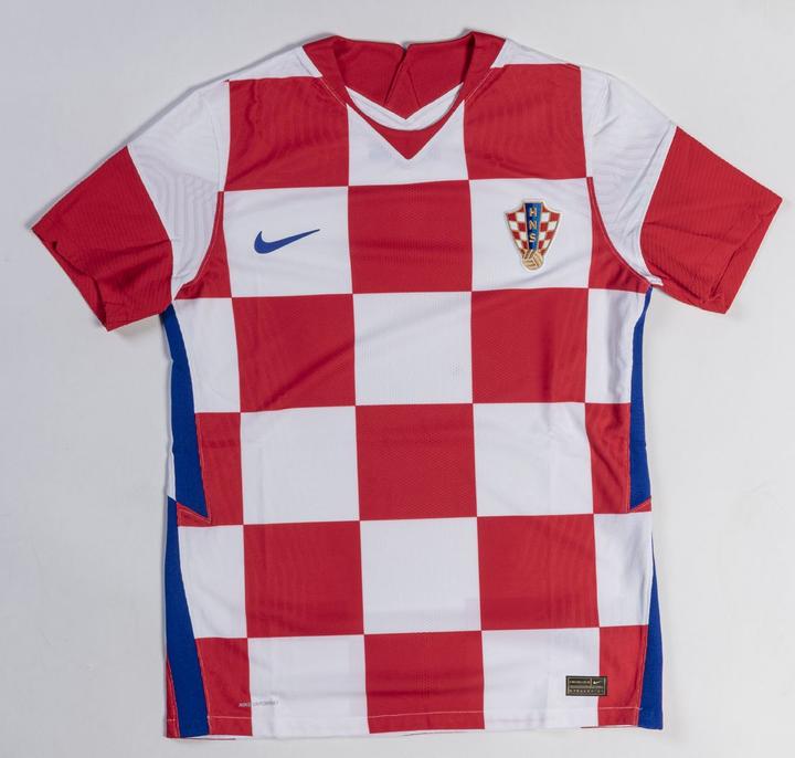 Nike Kroatien Authentic (S)