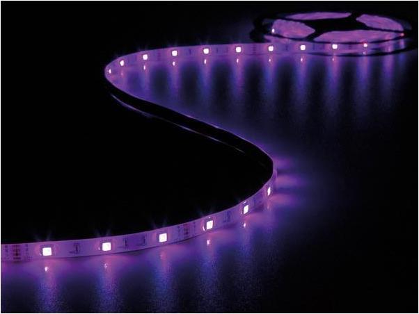 Image du produit LED Strips Consumer KIT RUBAN À LED FLEXIBLE AVEC CONTRÔLEUR ET ALIMENTATION - RVB - 150 LED - 5 m - 12 VCC - SANS RE... (500 cm, Intérieur)