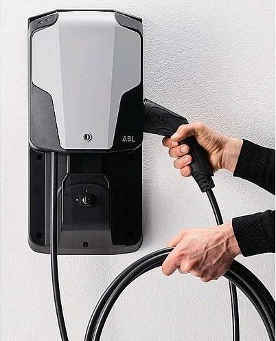 Produktbild ABL Wallbox eMH1 22kW (Typ 2, 22 kW, 32 A)