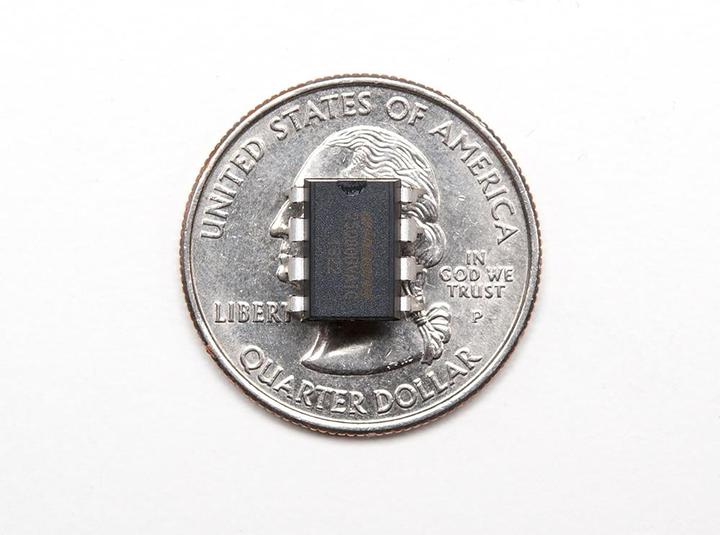 Actual product image Winbond W25Q80BV 1 MByte SPI Flash