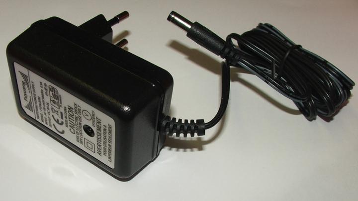 Immagine prodotto Fuyuang Alimentatore AC/DC adattatore 9V DC 2000mA 5,5mm*2,1mm (Alimentatore)