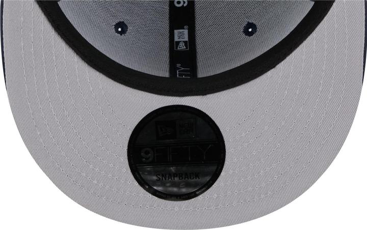 Actual product image New Era 9Fifty Satin Script New York Yankees