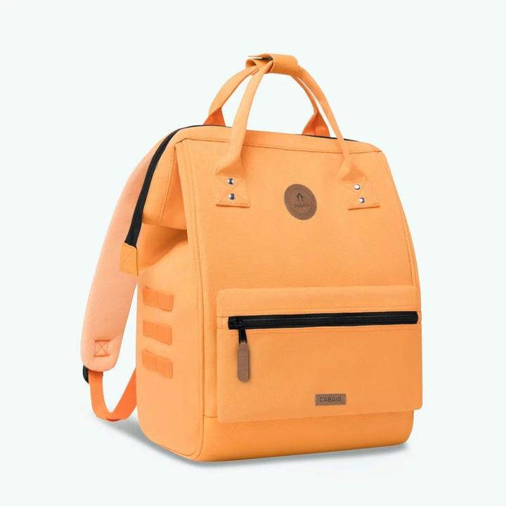 Actual product image Cabaia Omis Medium Size