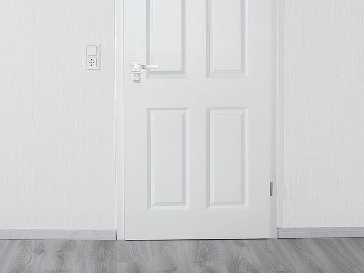 Produktbild AGT Edelstahl-Türbeschlag Bad & WC, 2 Klinken & Rosetten, eckig (Türgarnitur)