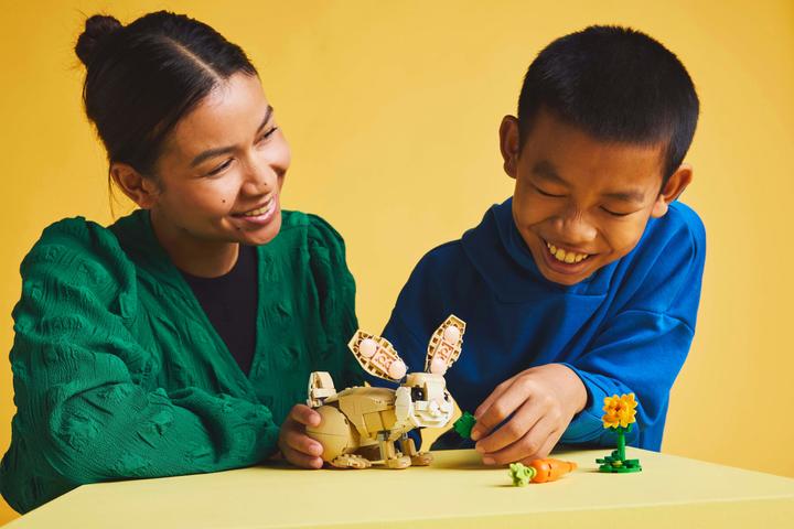 Actual product image LEGO Häschen (31162, LEGO Creator Expert)