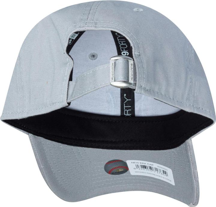 Actual product image New Era 9Forty Strapback Cap - Distressed Ny Yankees Grey