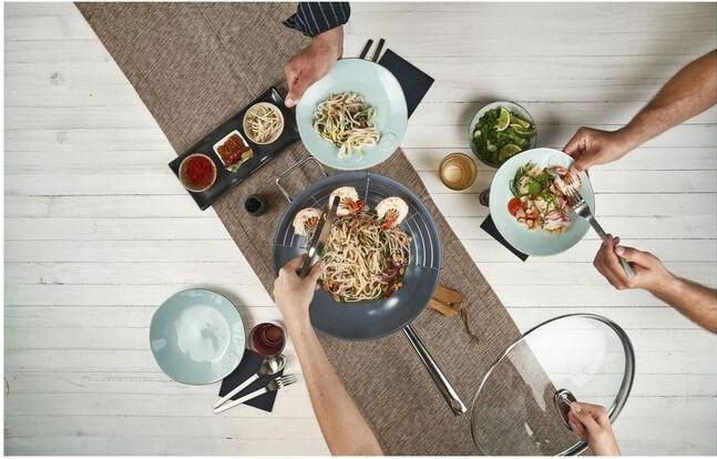 Actual product image Zwilling Plus (32 cm, Wok, Stainless steel)