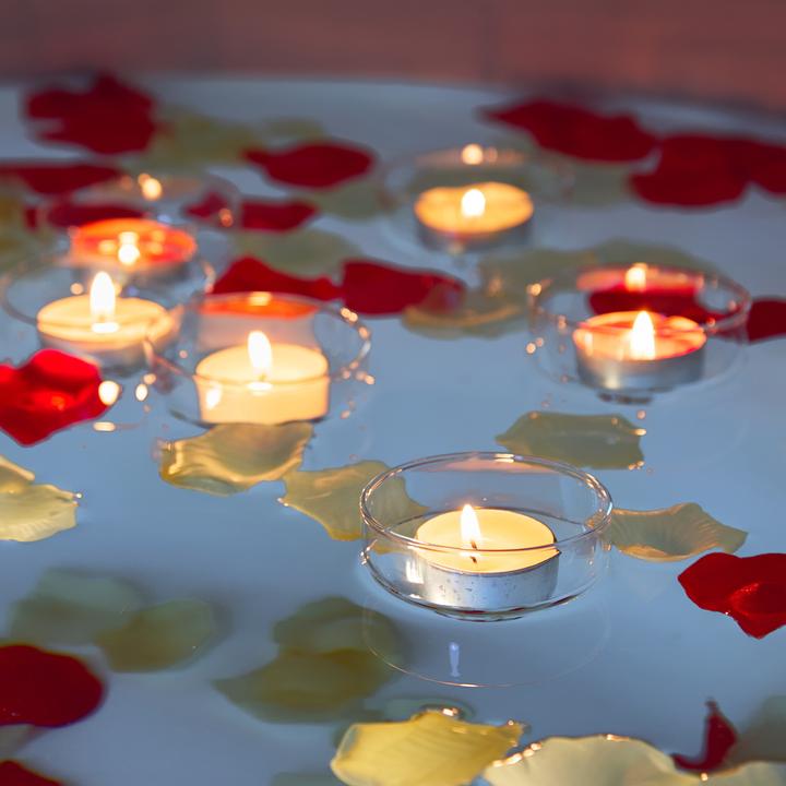 Actual product image Relaxdays 12x floating tealight holders (12 x, 6.5 x 6.5 x 4 cm)