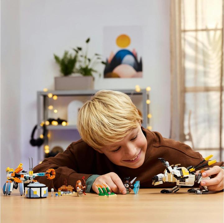 Actual product image LEGO Horizon Aloy And Varl vs Shell-Walker (77037, LEGO Horizon)