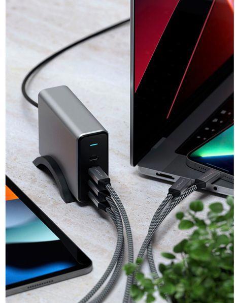 Actual product image Satechi 4-Port GaN Charger (165 W)