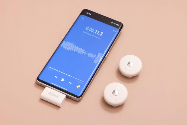 Produktbild Boya omic-u (weiss) Dual-Kanal-Wireless-Mikrofon für Android-Geräte (Omic-u)