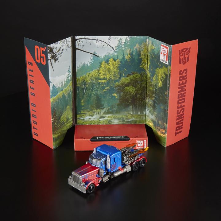 Productafbeelding Hasbro Transformers Studio Voyager
