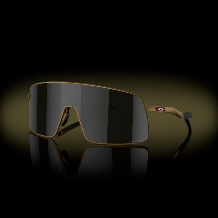Actual product image Oakley Sutro TI (Gold, Prizm Black)