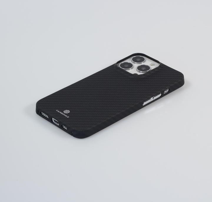 Produktbild Carbomile Hülle Schutzcase aus echtem Aramid Carbonfaser (Apple iPhone 13 Pro)