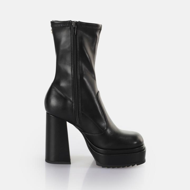 Actual product image Buffalo Stiefelette (40)