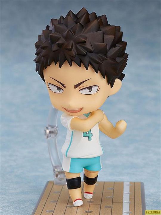 Actual product image Good Smile Company Nendoroid 699 Hajime Iwaizumi