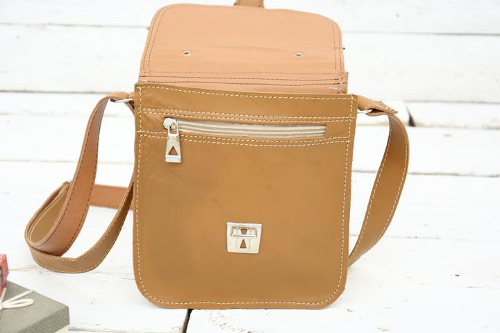 Only-Bags.Store Leder Hellbraun Karamell Messenger Bag Business Bag, Front Lock Leder Crossbody Bag