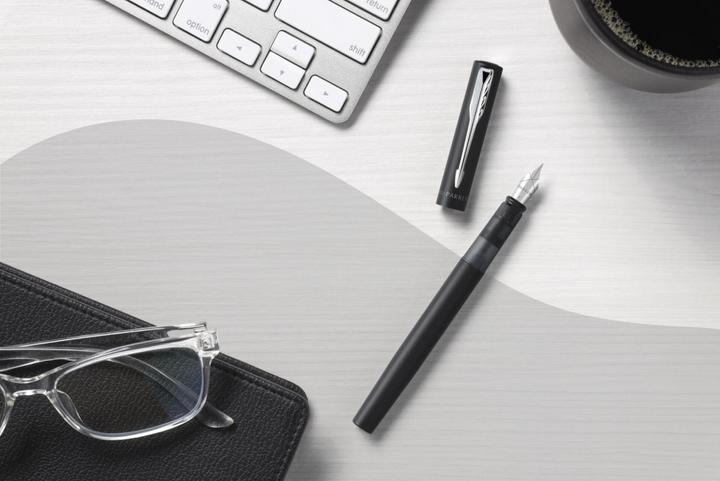 Actual product image Parker Pen Scooter Vector XL Metallic C.C F (Black / Silver, 1 x)