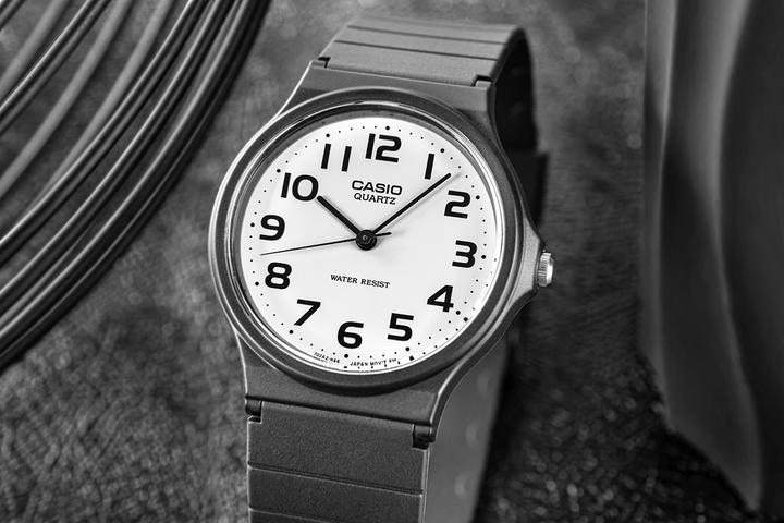 Immagine prodotto Casio Collezione - MQ-24-7B2LEG (Orologio da polso analogico, 34 mm)