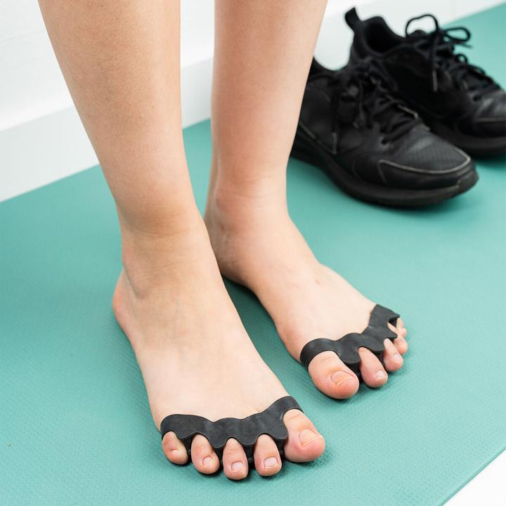 Immagine prodotto InnovaGoods Divaricatore per le dita dei piedi (Separatori di dita dei piedi)