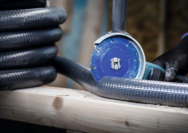Actual product image Bosch Professional Zubehör Expert Carbide Multi Wheel X-LOCK cut-off wheel, 125 mm, 22.23 mm