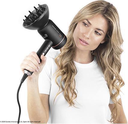 Actual product image Cecotec Bamba Ioni Care 6000 Rock Star Fire