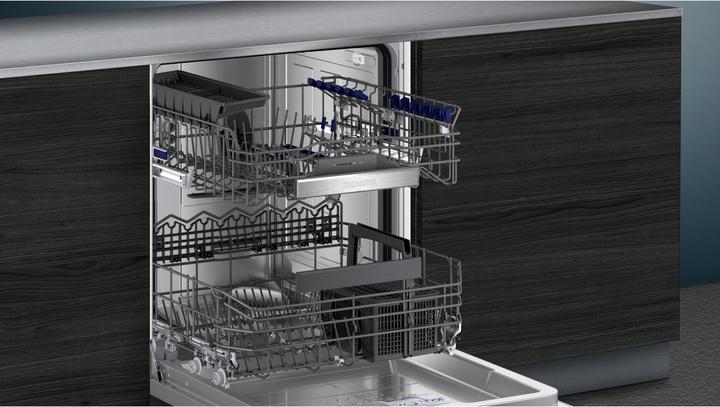 Actual product image Siemens Dishwasher SN55YS04BE