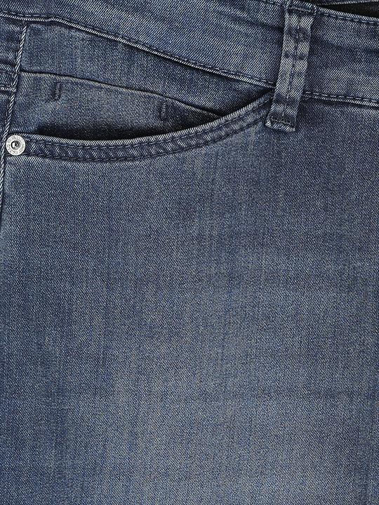 Actual product image MAC Jeans Slim Fit 7/8 DREAM SUMMER WONDERLIGHT DENIM Jeans (W40/L26)