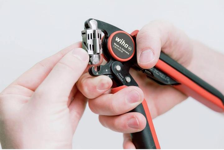 Actual product image Wiha Crimping tool (193 mm)