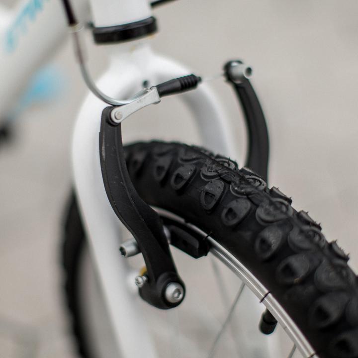Actual product image Btwin HYC 100 (16")