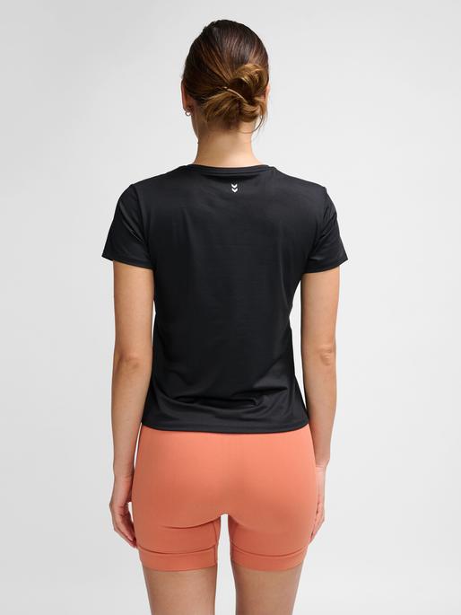 Actual product image hummel hmlMT AURA MESH T-SHIRT (S)