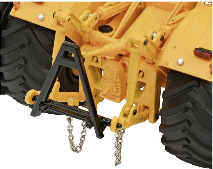 Produktbild Schuco Kirovets K700 Doppelb. 1:32