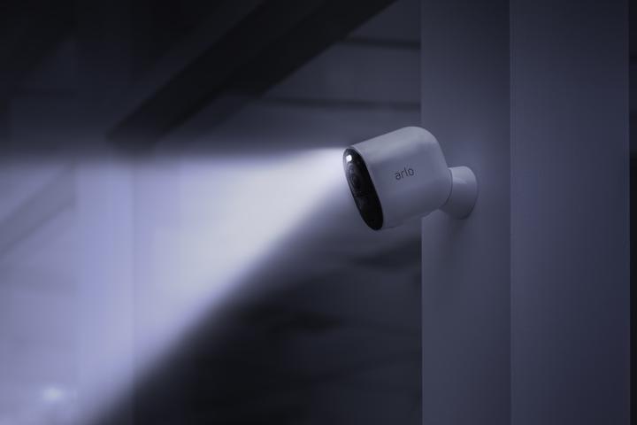Actual product image Arlo Ultra VMS5140 Set of 1 (3840 x 2160 pixels)