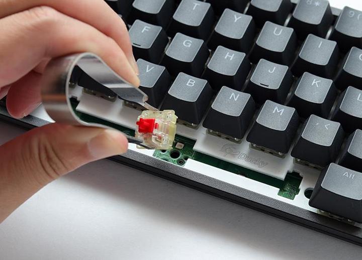 Actual product image Ducky One 3 Classic Black/White SF Gaming Keyboard, RGB LED - MX-Black (DE, Cable)