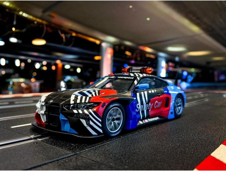 Produktbild Carrera BMW Safety Car