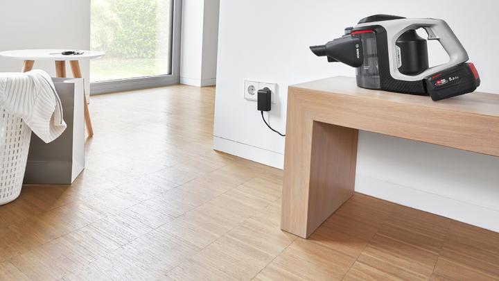 Actual product image Bosch Hausgeräte BSS82SIL
