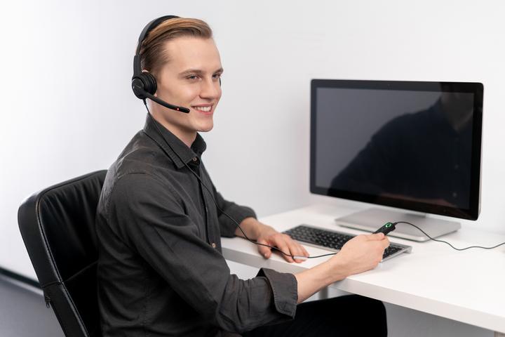 Actual product image Axtel Voice UC40 duo NC (Cable, USB-A)