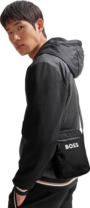 Actual product image BOSS Catch 3.0 NS Zip