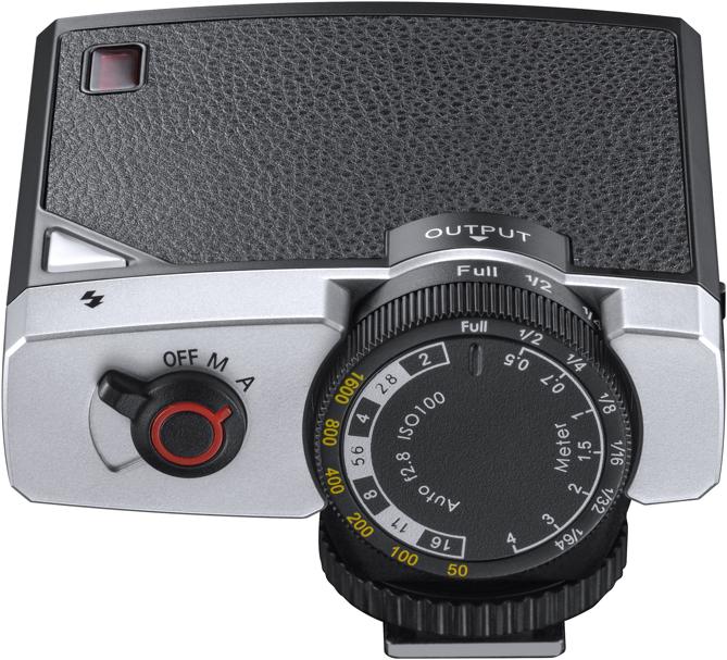 Actual product image Godox Lux Junior (Plug-on flash, Fujifilm, Canon, Nikon, Olympus)
