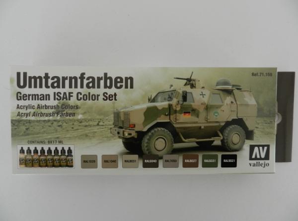 Produktbild Vallejo Umtarnfarben German ISAF Color Set (8 Farben) Model Air (Grün, Schwarz, Braun, Grau, Beige, Olive, 17 ml)